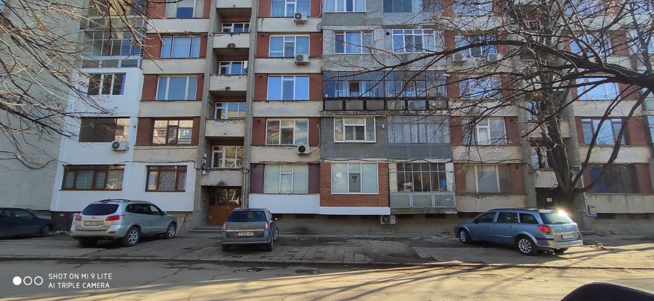 Уютен апартамент в Търговище - 2 спални и кухня Екстериор снимка